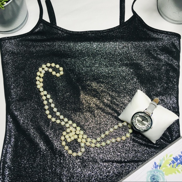 WHITE HOUSE/ BLACK MARKET TANK TOP - Picture 3 of 8